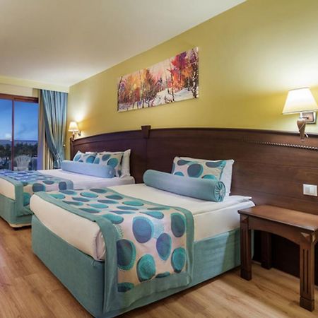 Selge Beach Resort & Spa Кизилагач Экстерьер фото